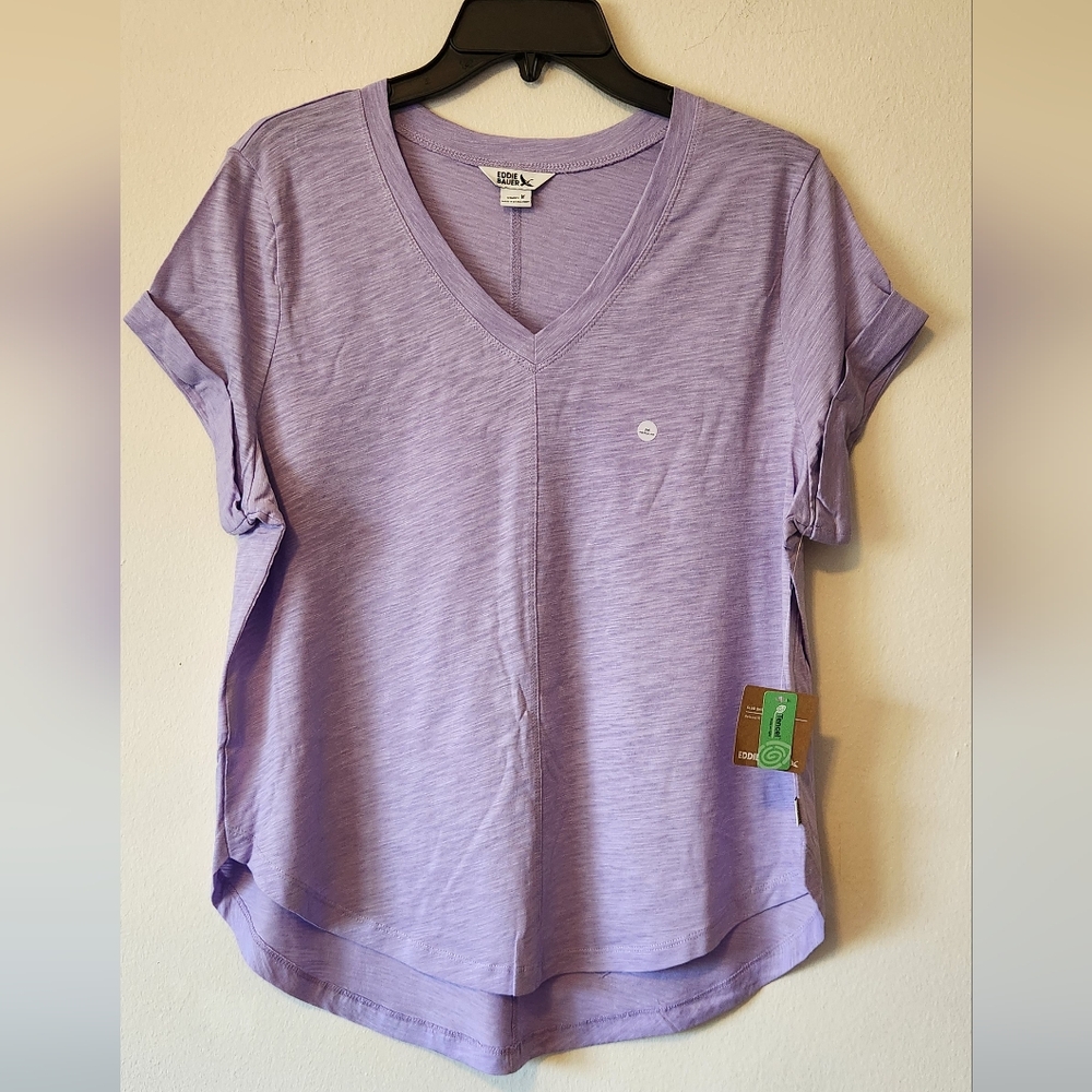 New With Tag Women's Eddie Bauer Slub Shirttail Hem T-Shirt Size Medium  Purple